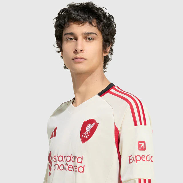 Camisa Liverpool II Manga Longa 25/26 - Torcedor Nike Masculina - Bege