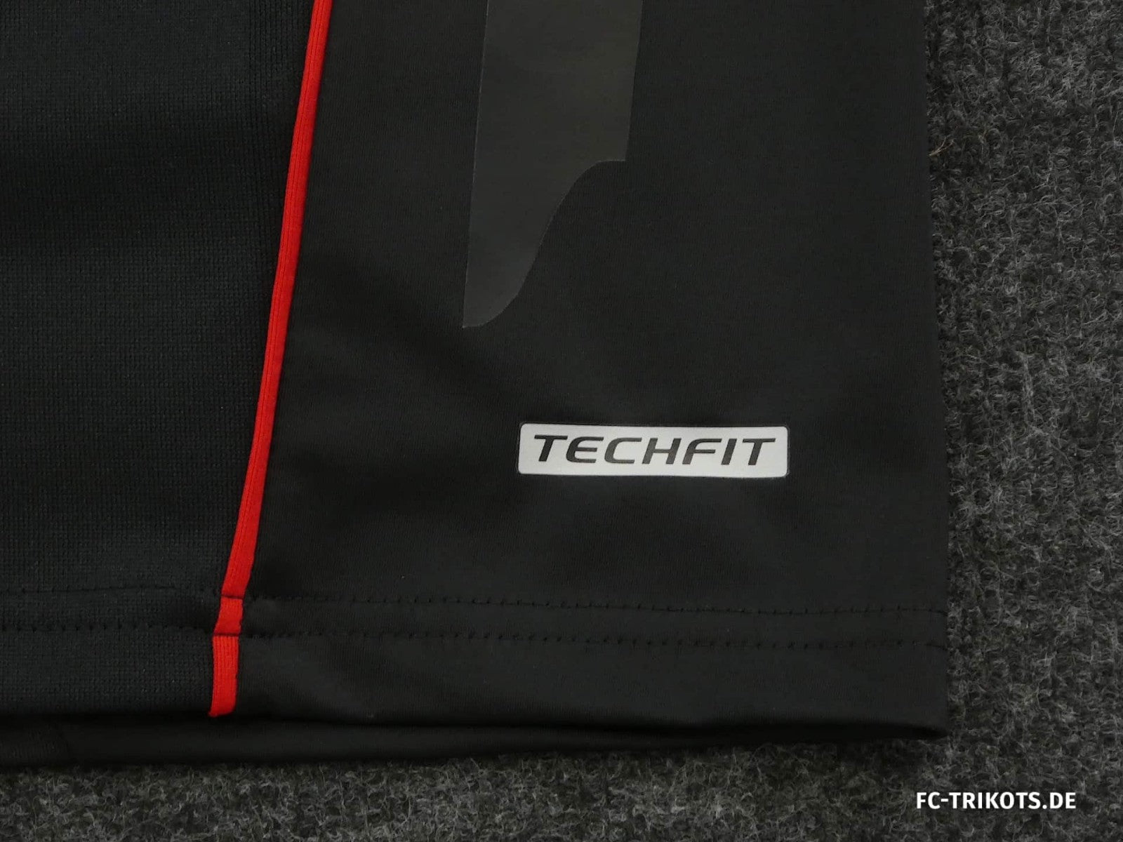 Camisa Alemanha II 2010 Adidas - Retrô - Preta