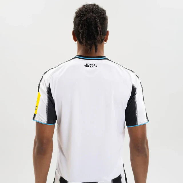 Camisa Newcastle I 25/26 - Torcedor - Adidas - Branca e Preta