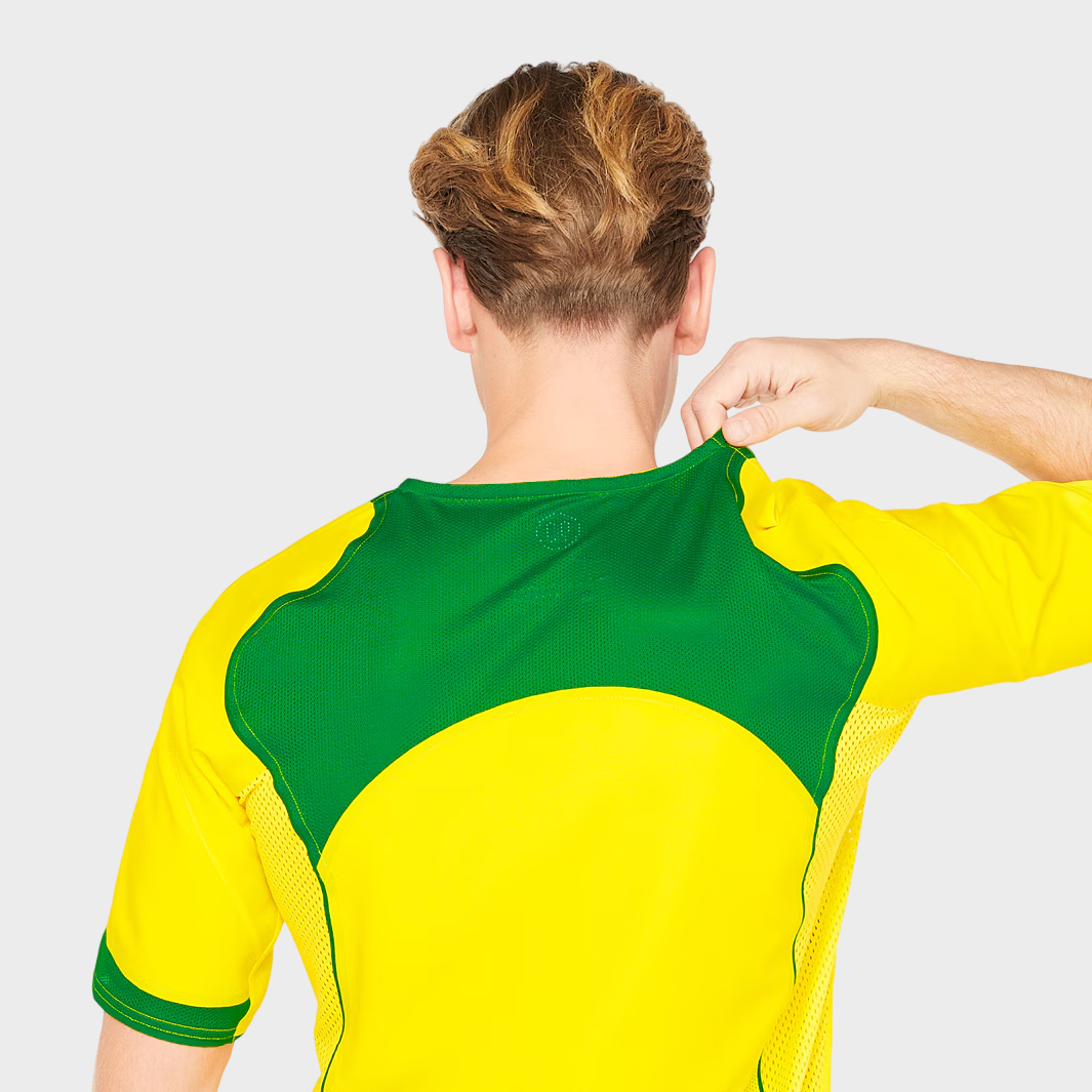 Camisa Seleção Brasileira I 2004 Reedição Nike - Retrô - Amarela