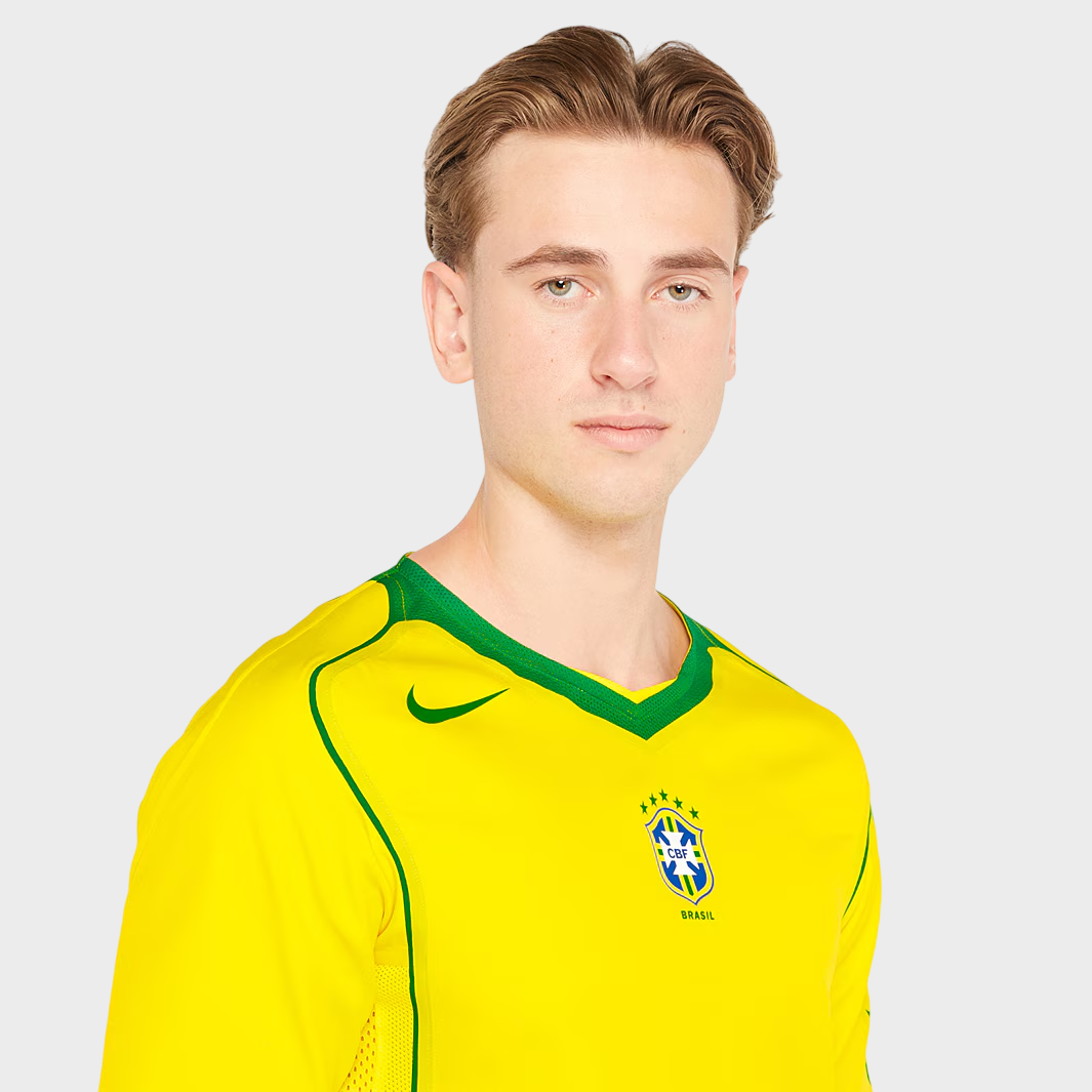 Camisa Seleção Brasileira I 2004 Reedição Nike - Retrô - Amarela