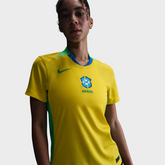 Camisa Seleção Brasileira Feminina I 25/26 - Torcedor Nike - Amarela