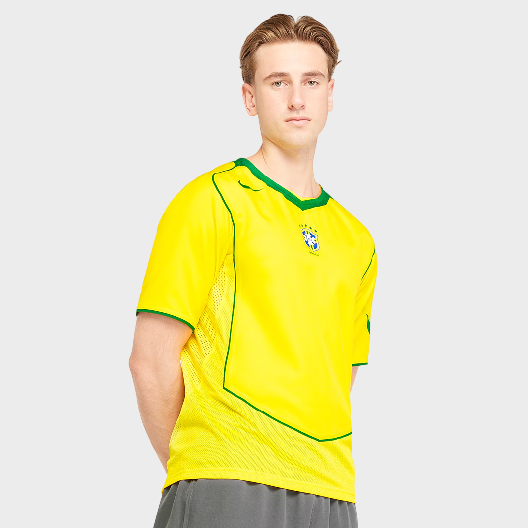 Camisa Seleção Brasileira I 2004 Reedição Nike - Retrô - Amarela