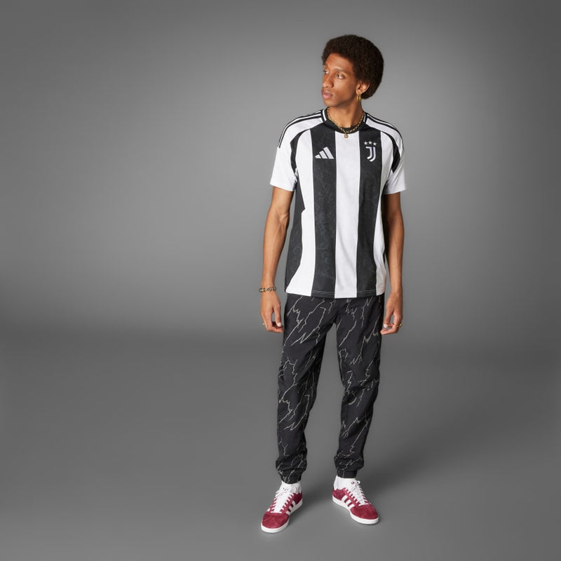 Camisa Juventus Home 24/25 - Torcedor Adidas Masculino - Branco e Preto