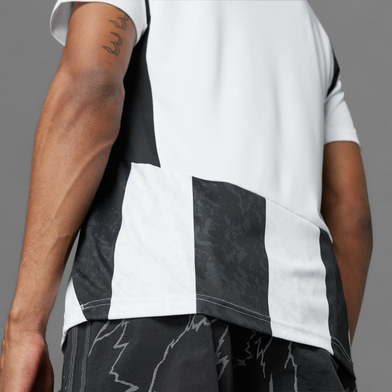 Camisa Juventus Home 24/25 - Torcedor Adidas Masculino - Branco e Preto